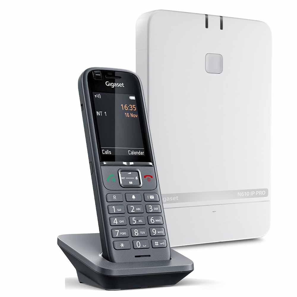 einfache Basisstation mit Mobiltelefon